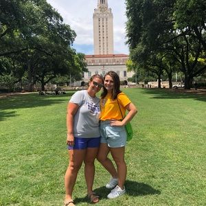 Meet your Posher, Nicole